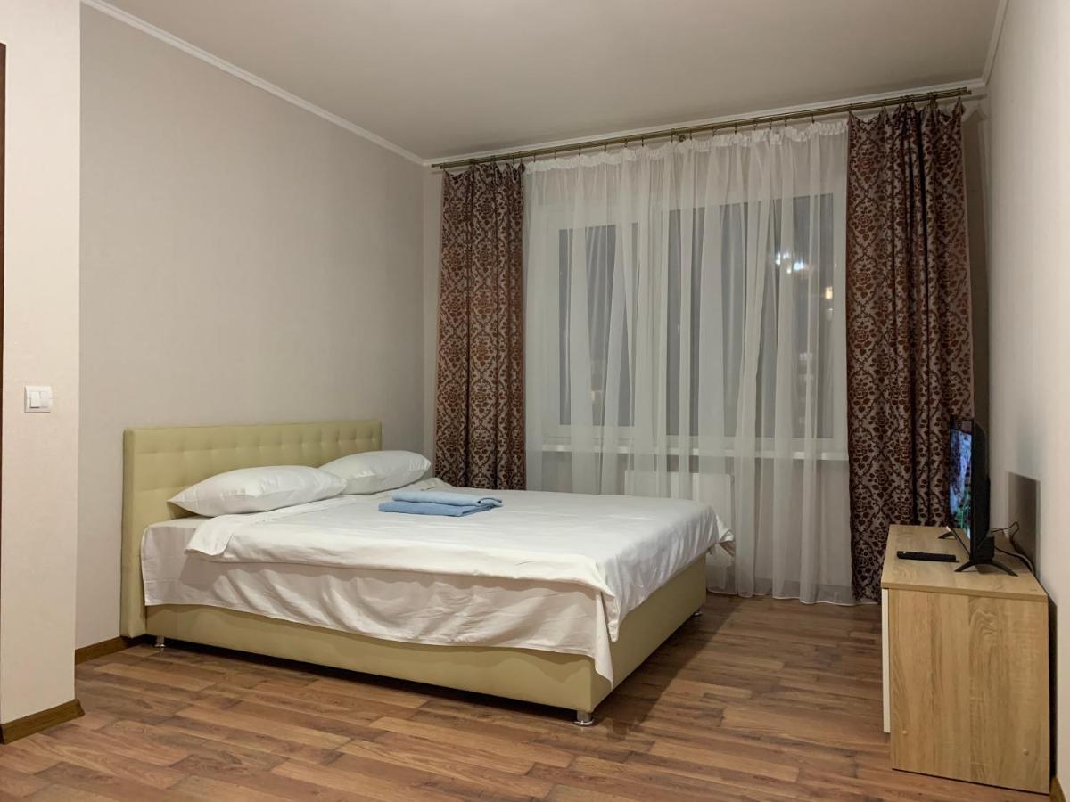 Бориса Гмыри 12Б Kiev Esterno foto